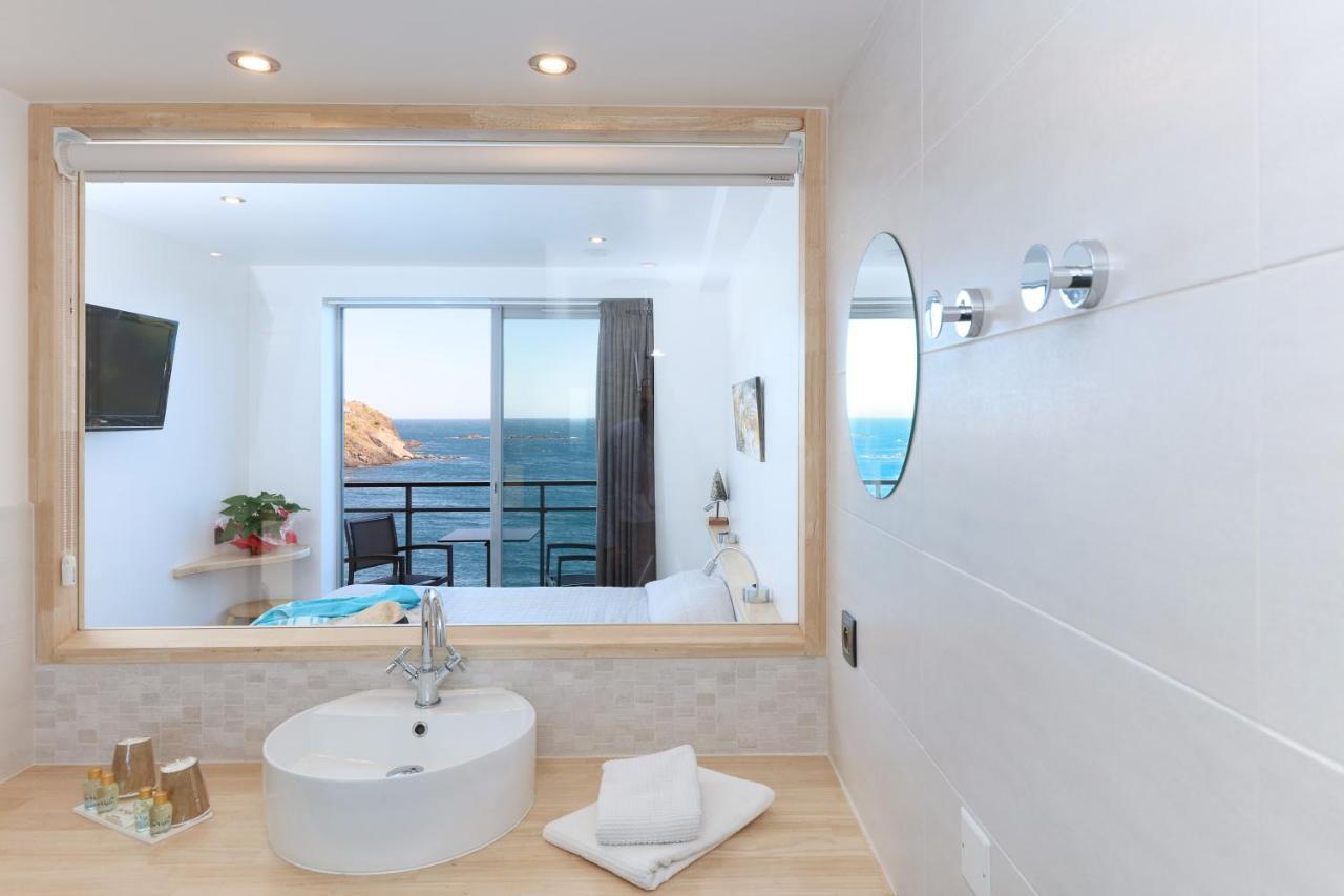 Hotel La Vigie - Face A La Mer Cerbère Eksteriør billede